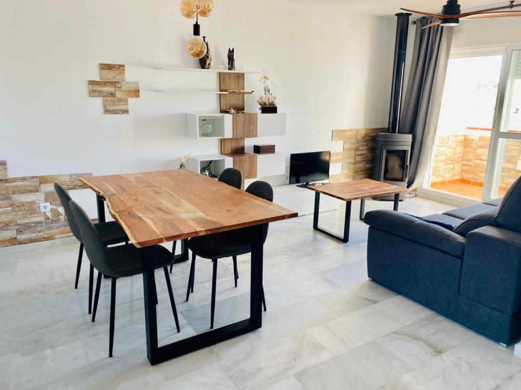 Encantador Atico Con Chimenea Y Piscina En Almeria Retamar  Exterior foto