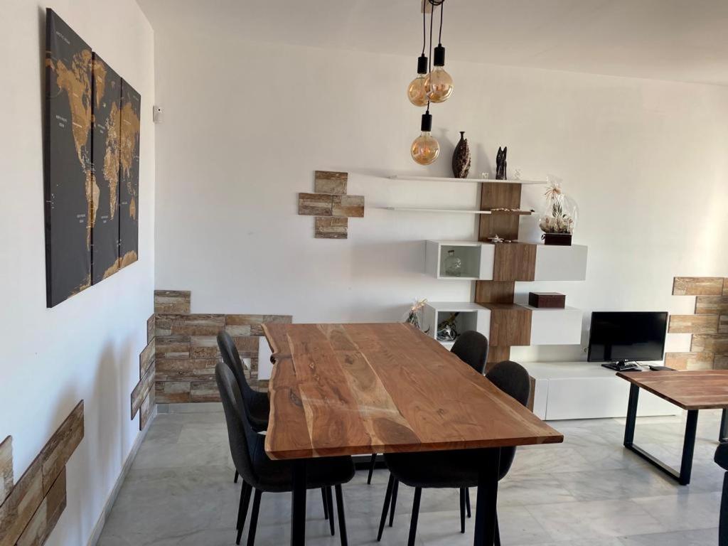 Encantador Atico Con Chimenea Y Piscina En Almeria Retamar  Exterior foto